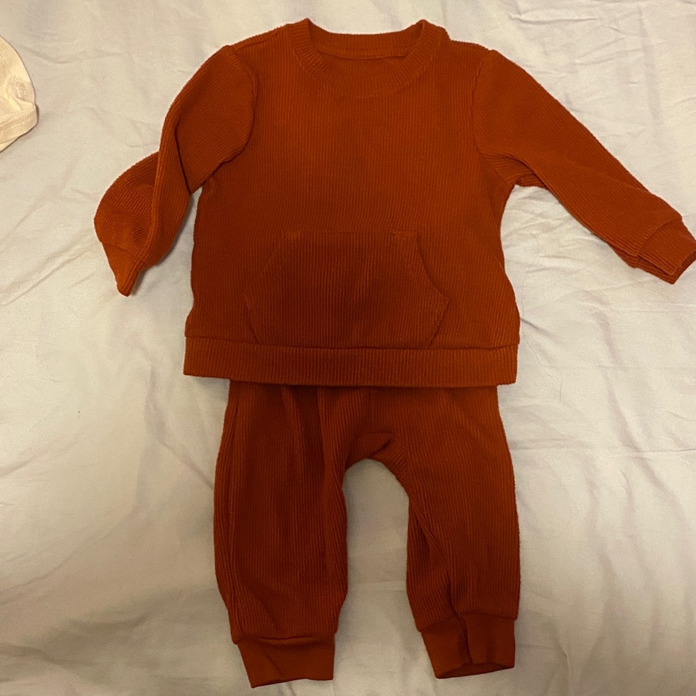 Cat&Jack Sweatshirt and Pants Set